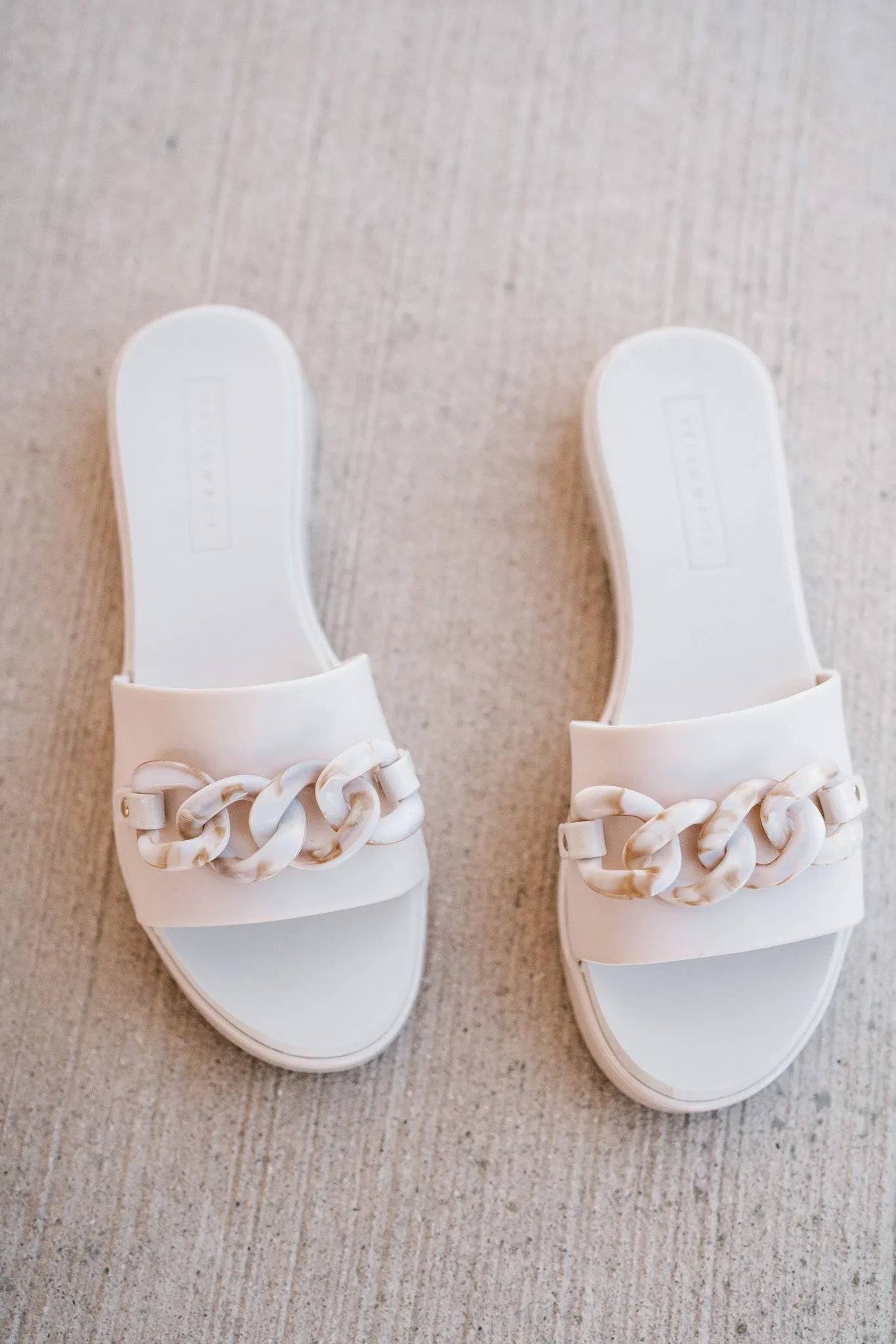 Aulani Ivory Sandals