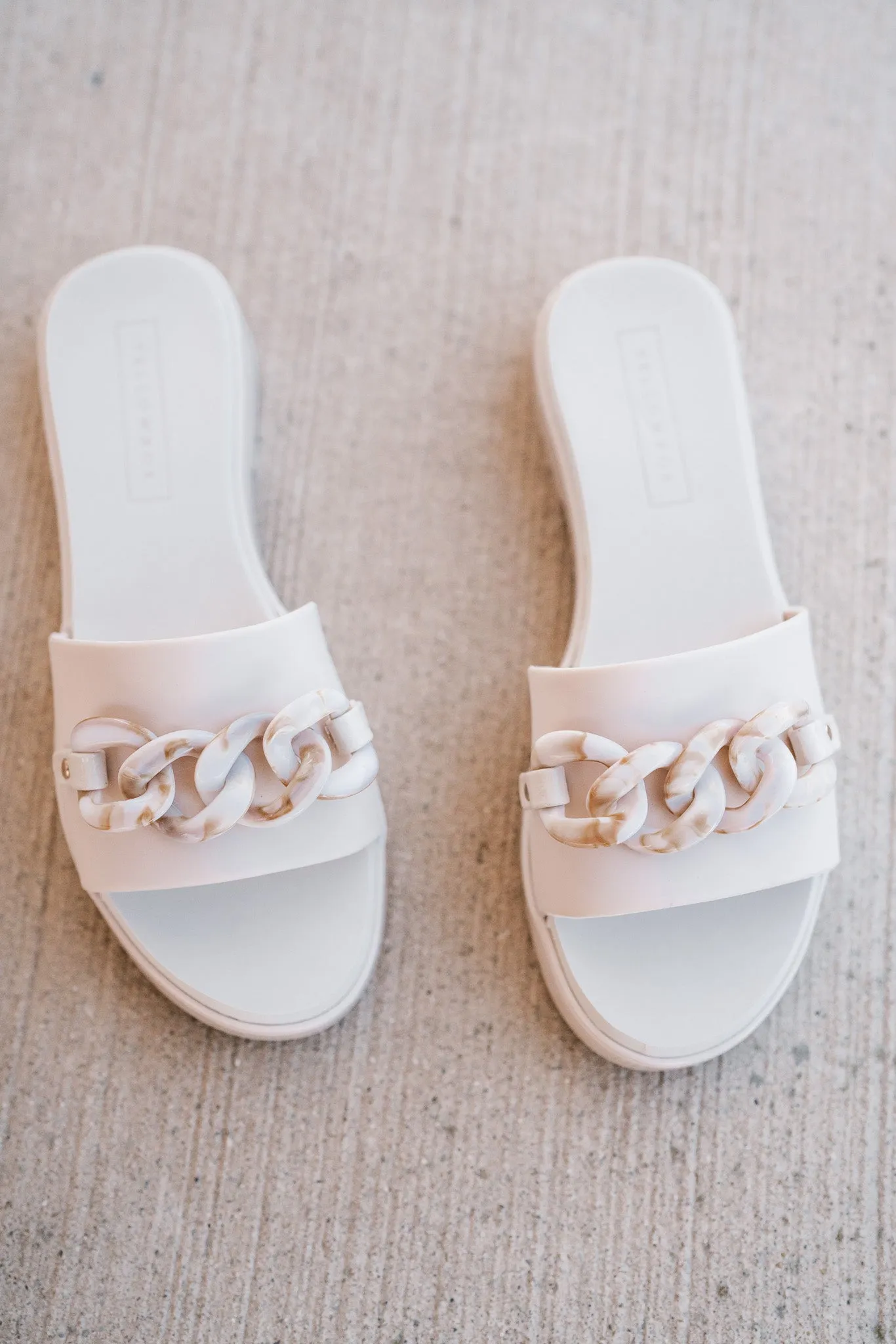 Aulani Ivory Sandals
