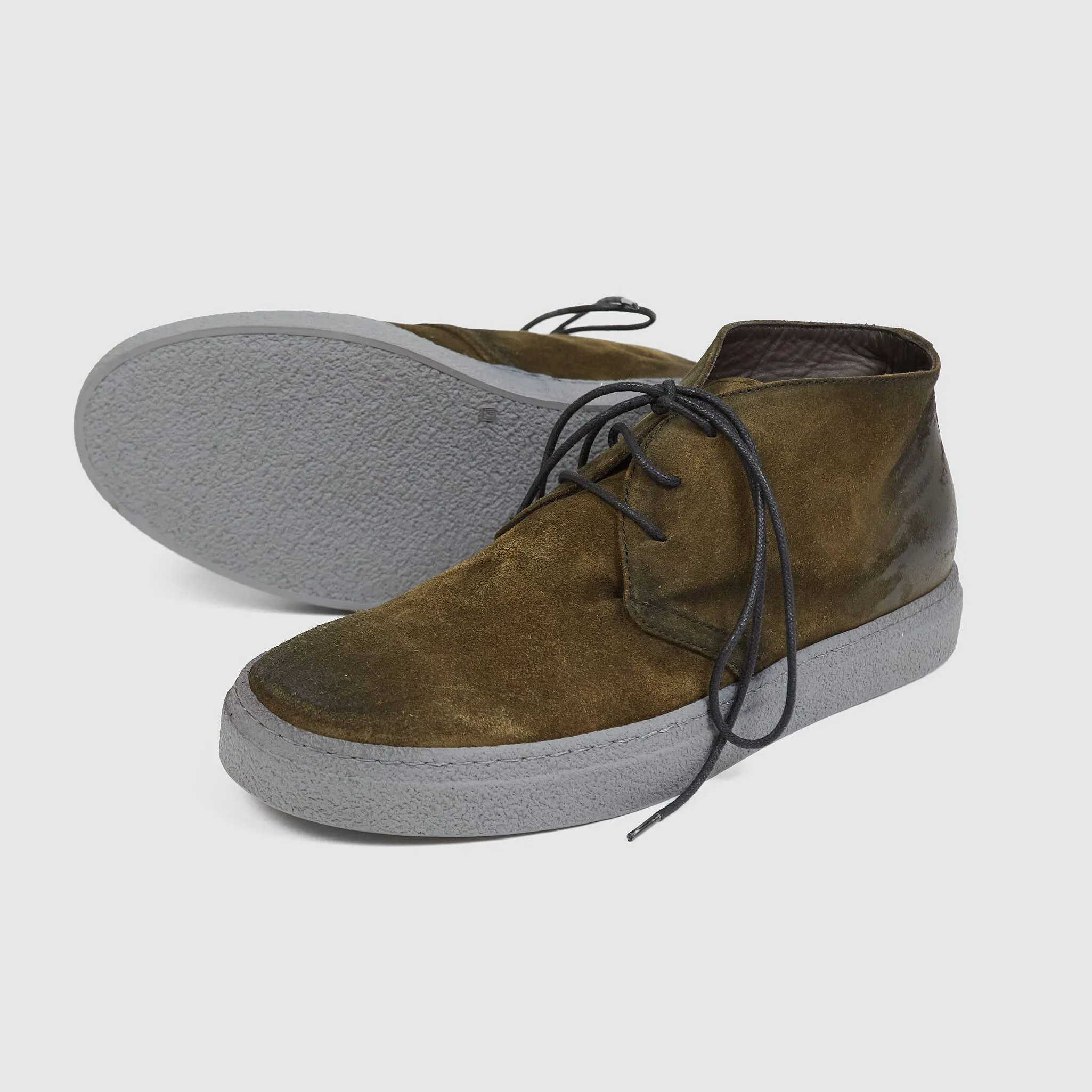 Crispiniano Chukka  City Sneakers