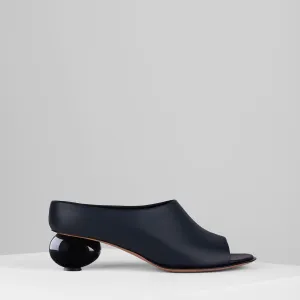 Egg Sandals in Midnight