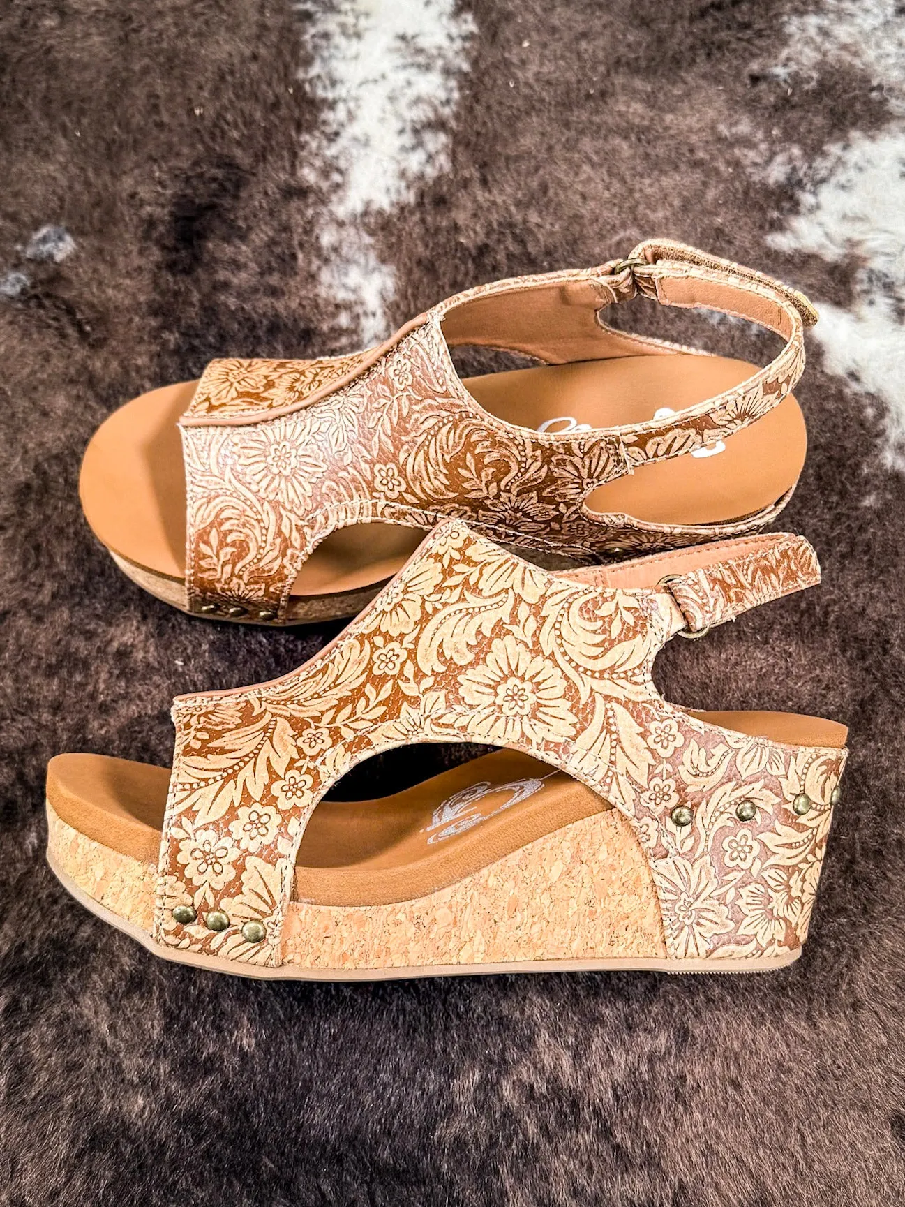 Isabella Tooled Wedge in Tan by Very G