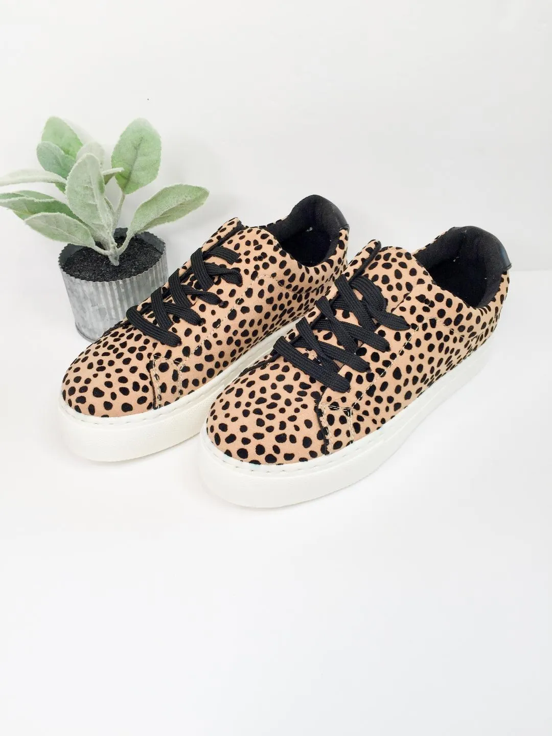 Last Chance Size 5.5 | In the Lead Platform Sneaker in Leopard