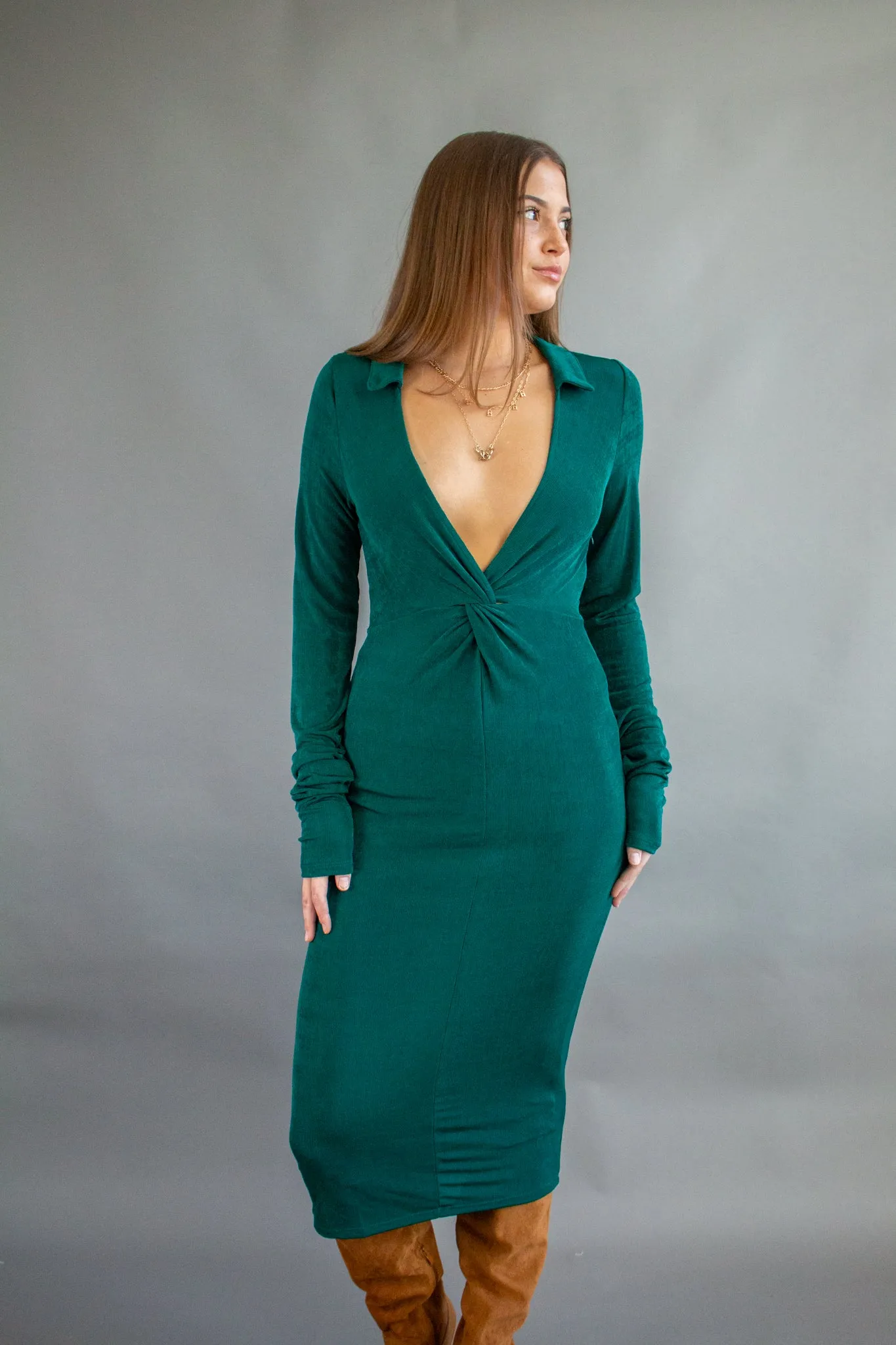 Magic Muse Twist Midi Dress Green