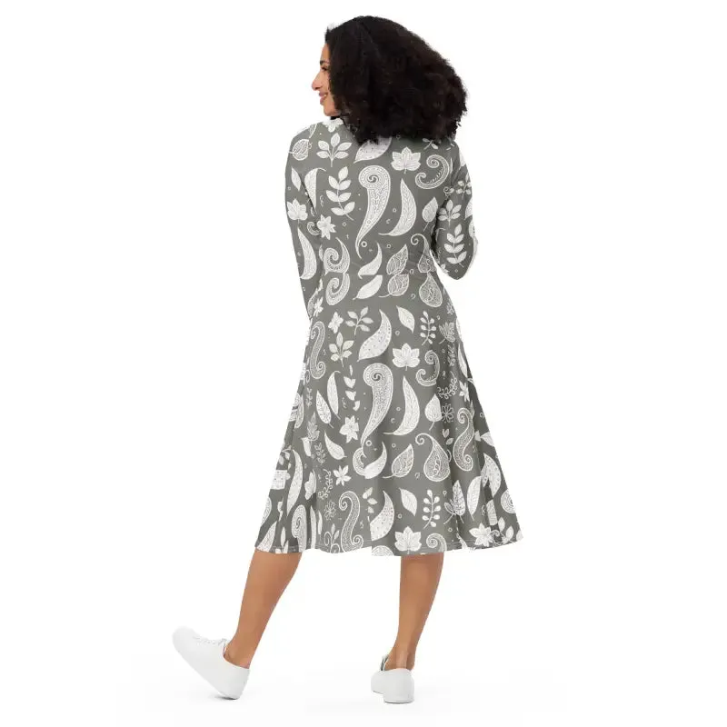 Pocket Perfect Paisley Midi Dress Feel Comfortable